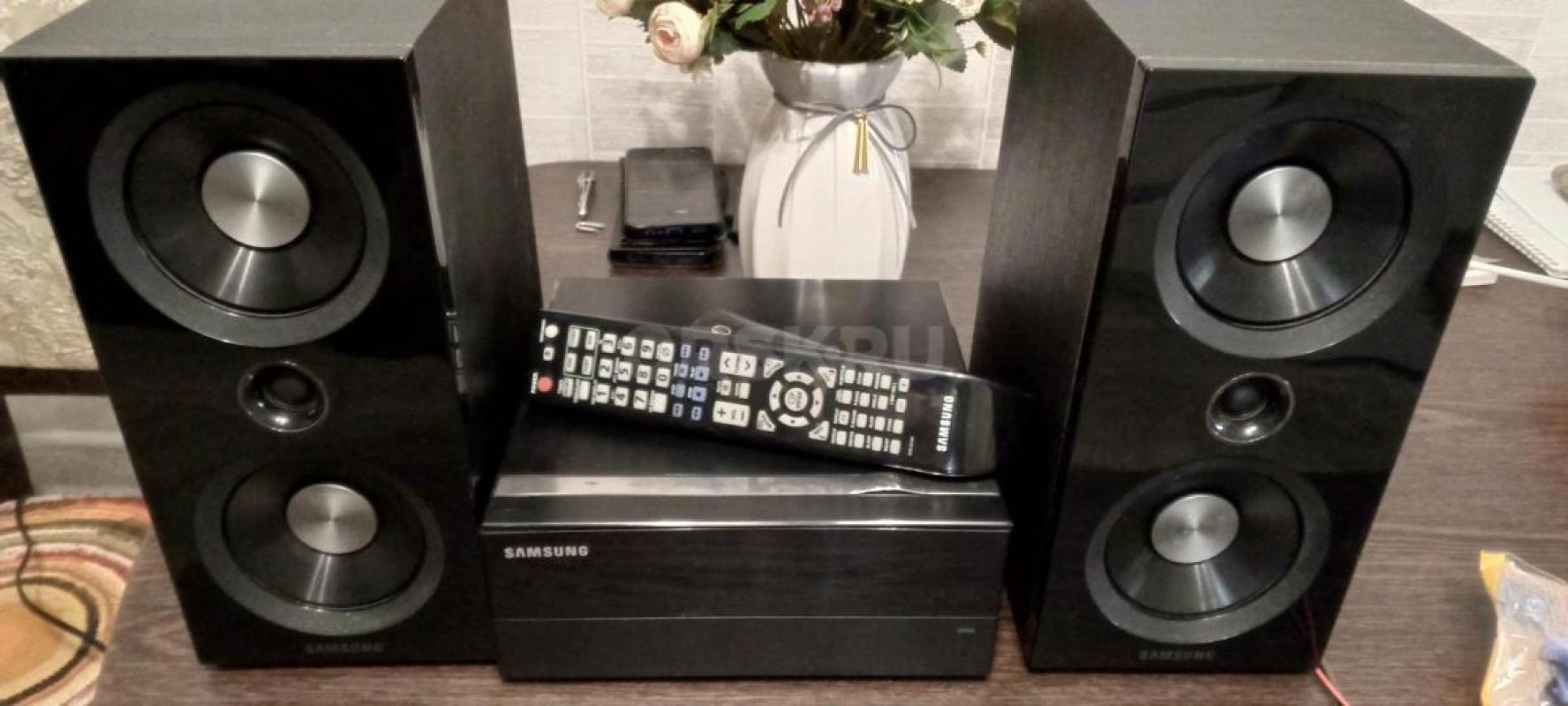 Музыкальный центр Samsung ,в отличном состоянии. - Гай