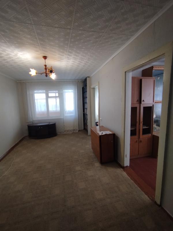 Приглашаю на просмотр трехкомнатной квартиры на удобном третьем этаже. - Новотроицк