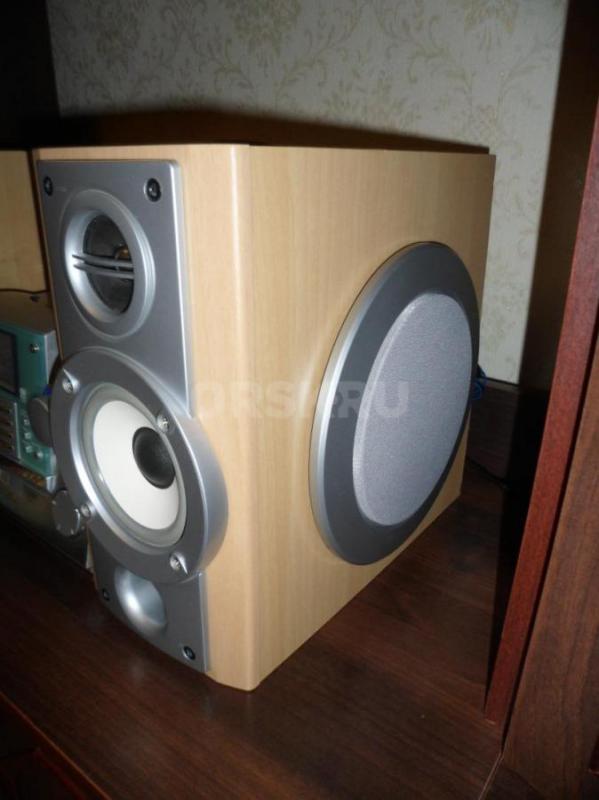 Музыкальный центр Samsung MM-ZB9. - Новотроицк