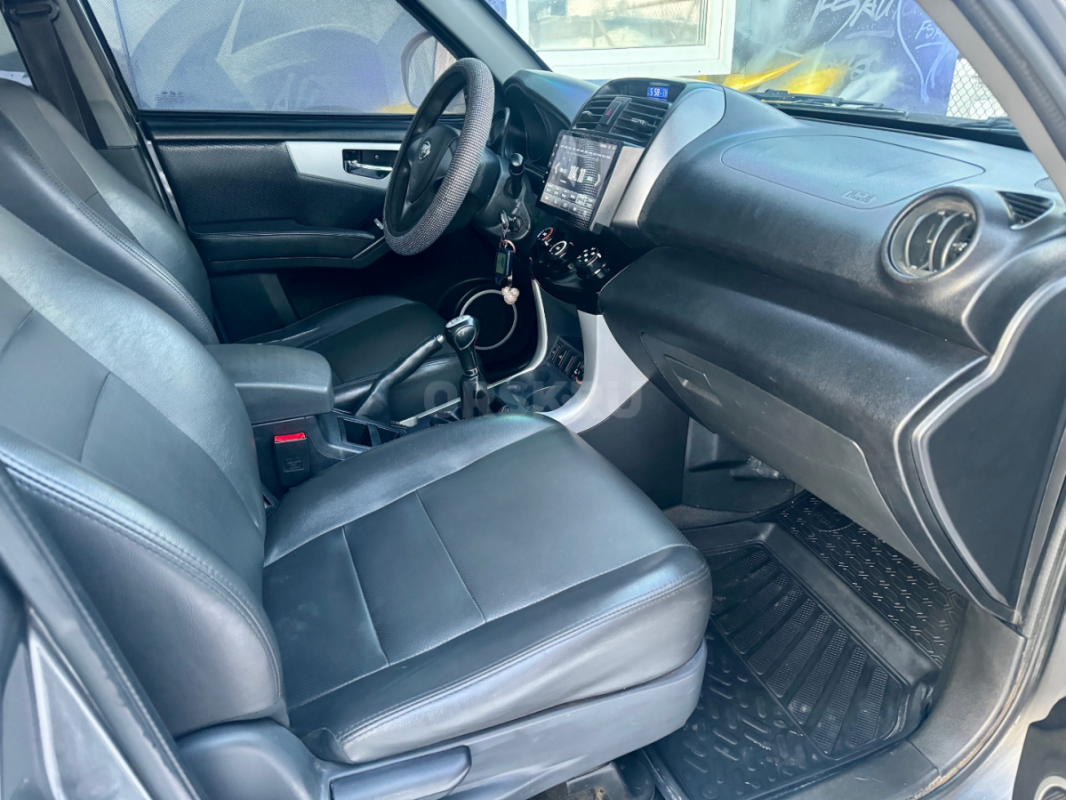 В ПРОДАЖЕ LIFAN X60, 2015 года в отличном техническом и внешнем состоянии.
2 хозяина. - Орск