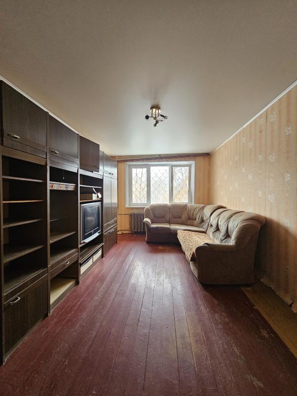 Продается однокомнатная квартира! 🏡

✨ Характеристики:
- Косметический ремонт
- Находится на пер - Новотроицк