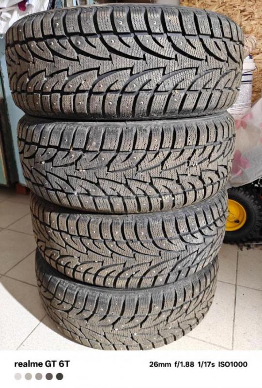 Продам зима 215/55/R18 один сезон, состояние отличное. - Орск