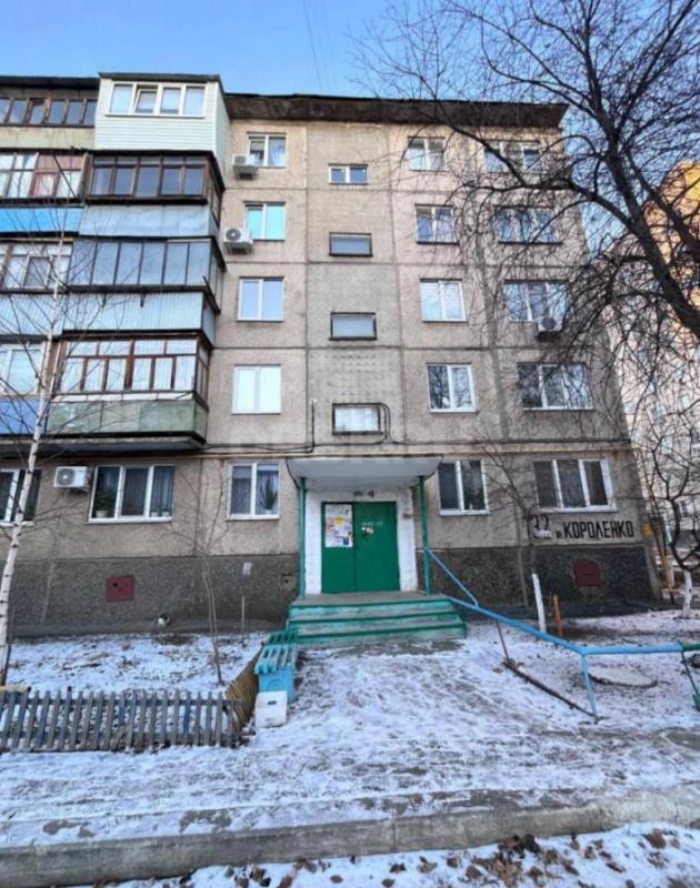 Продается уютная  2-х комнатная квартира  по адресу улица Короленко дом 132
Квартира расположена на - Орск