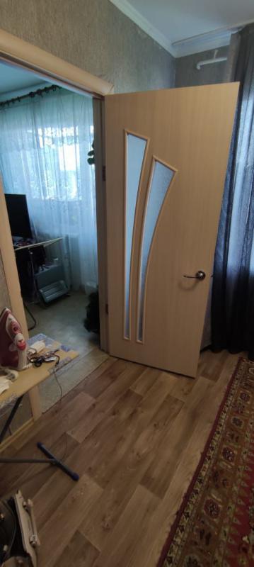 Трёхкомнатная квартира малометражка переделанная в двухкомнатную,перепланировка узаконена! - Новотроицк