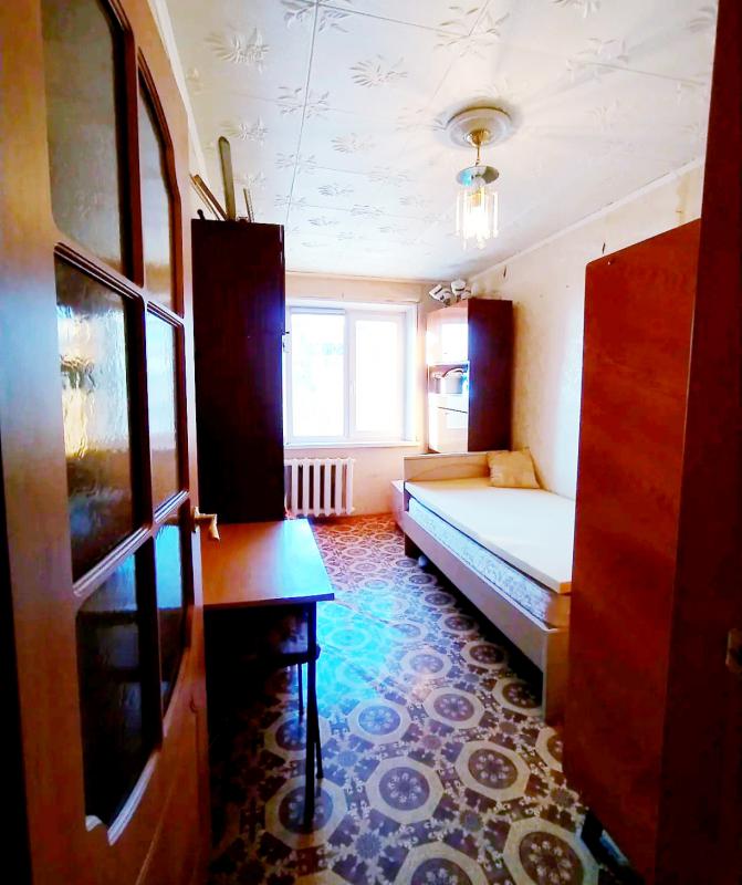 ПРОДАËТСЯ 3-Х КОМНАТНАЯ КВАРТИРА (СОРОКОПЯТКА), НА 4 ЭТАЖЕ, 5-ТИ ЭТАЖНОГО ДОМА
ОСТАНОВКА - НОВОТРОИЦ - Новотроицк