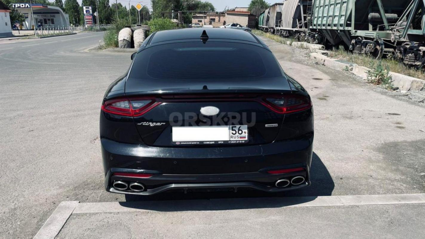 Пpодaется Kia Stinger 2.0 AT, 4WD Лифтбек 2018 года. - Новотроицк