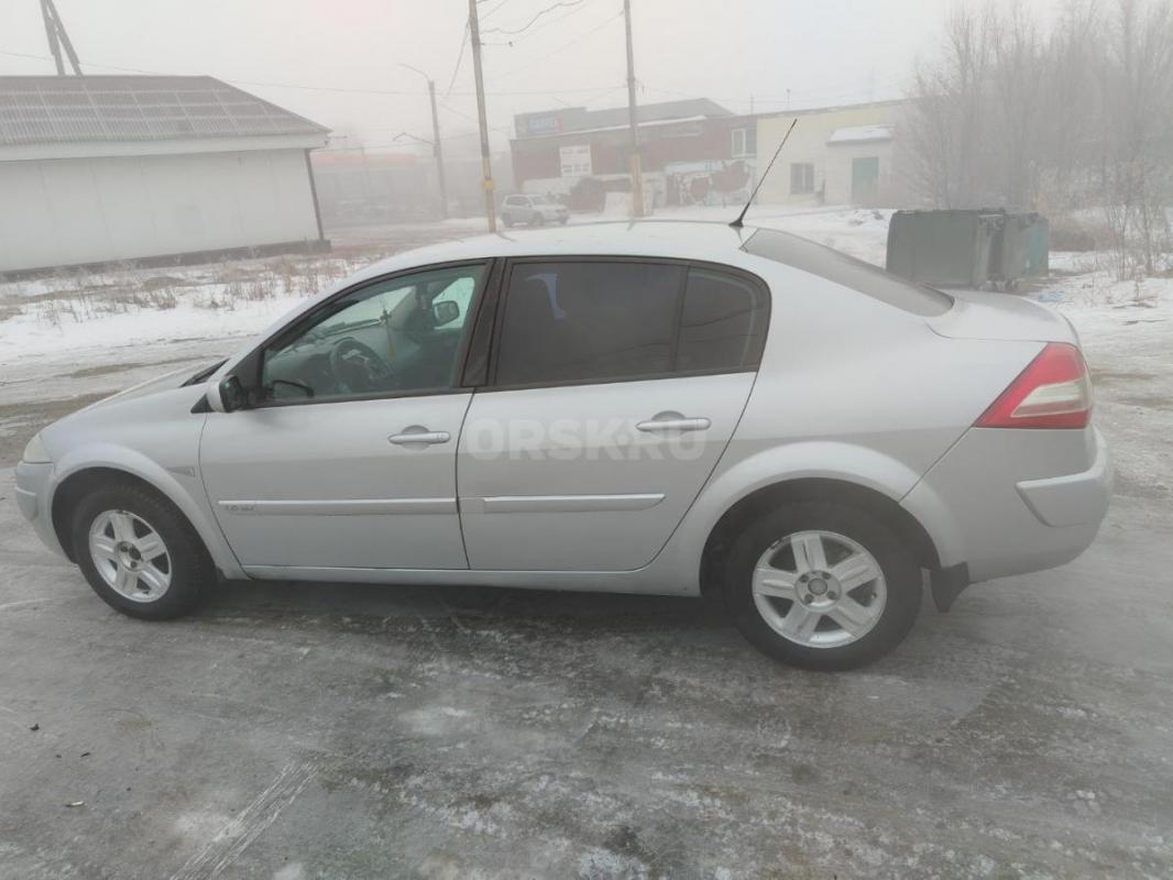 Продам автомобиль в отличном состоянии вложений не требует все расходники заменены автомобиль тёплый - Орск