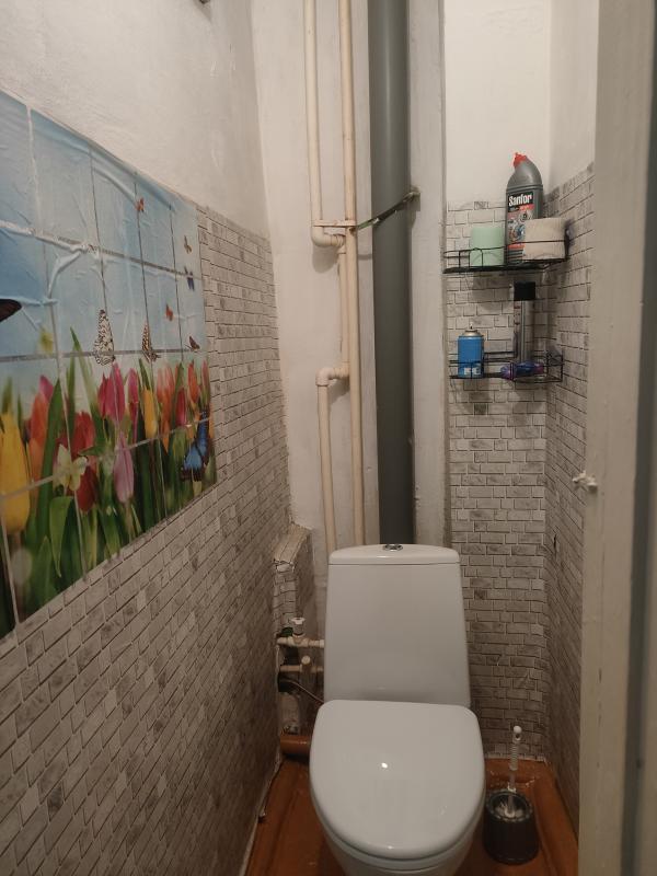 Продаётся уютная однокомнатная квартира общей площадью 30.4 квадратных метров на четвёртом этаже пят - Новотроицк