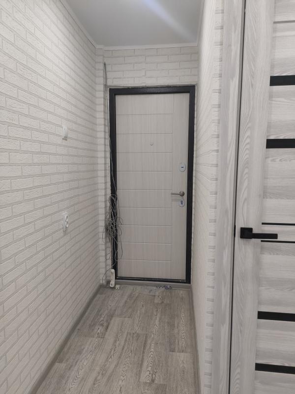 Продаётся уютная двухкомнатная квартира (распашонка) площадью 47.5 квадратных метров на четвёртом эт - Новотроицк