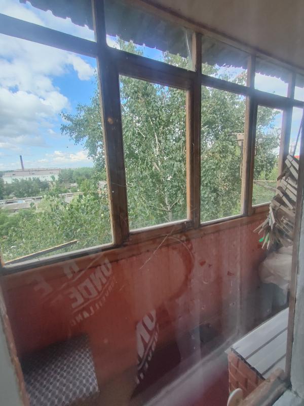 Продаётся уютная двухкомнатная квартира площадью 43.8 квадратных метров на пятом этаже пятиэтажного - Новотроицк