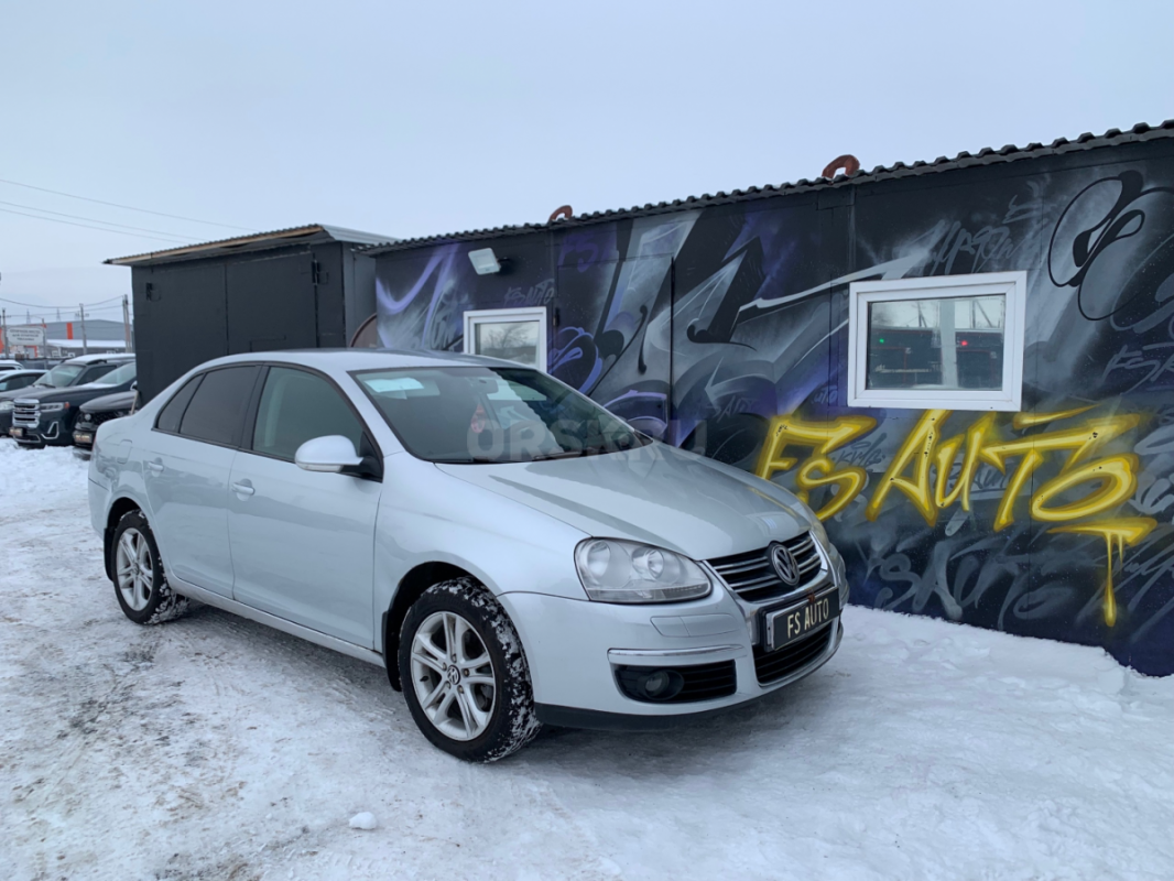В ПРОДАЖЕ VOLKSWAGEN GETTA. 
2010 года в отличном техническом и внешнем состоянии. - Орск