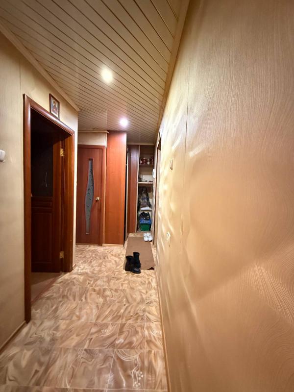 На продаже хороший вариант 4-х комн. - Новотроицк