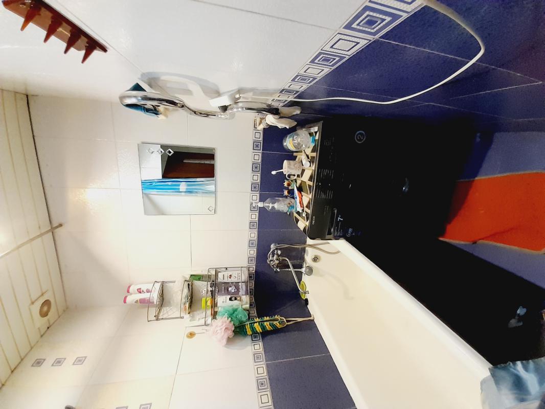 На продаже хороший вариант 4-х комн. - Новотроицк