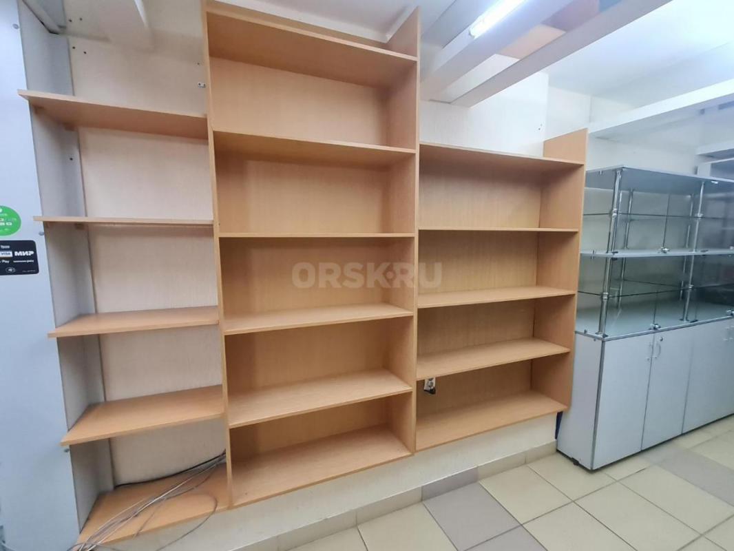 Продам рецепшен для сферы услуг, офиса и т. - Орск