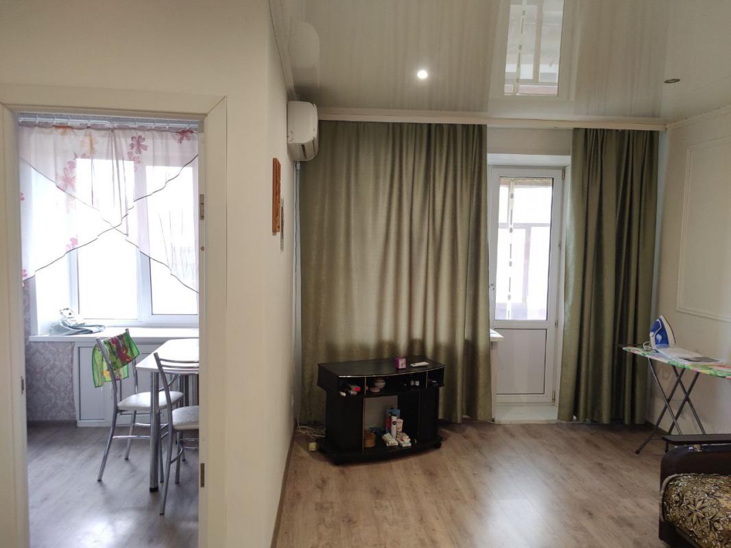 Продам 1-комнатную квартиру. - Гай