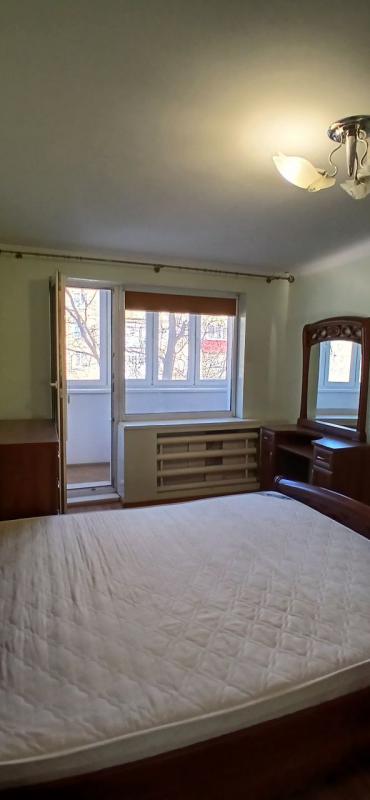 ОБРАТИТЕ ВНИМАНИЕ КВАРТИРА С ХОРОШИМ РЕМОНТОМ БЕЗ ВЛОЖЕНИЙ .!!!!!!!!! - Новотроицк