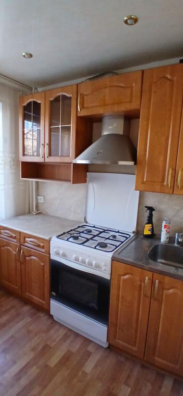 ОБРАТИТЕ ВНИМАНИЕ КВАРТИРА С ХОРОШИМ РЕМОНТОМ БЕЗ ВЛОЖЕНИЙ .!!!!!!!!! - Новотроицк