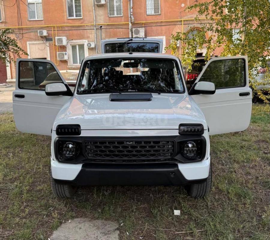 Продам Ваз Нива Legend в полной комплектации я один собственник на гарантии, есть все. - Орск