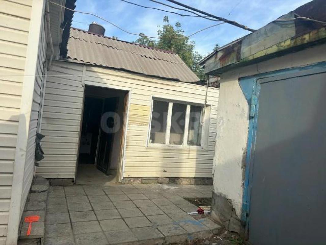 СРОЧНО продам дом в центре города , по ул. - Орск