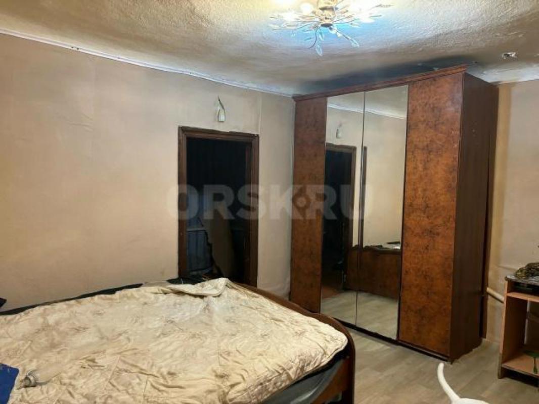 СРОЧНО продам дом в центре города , по ул. - Орск