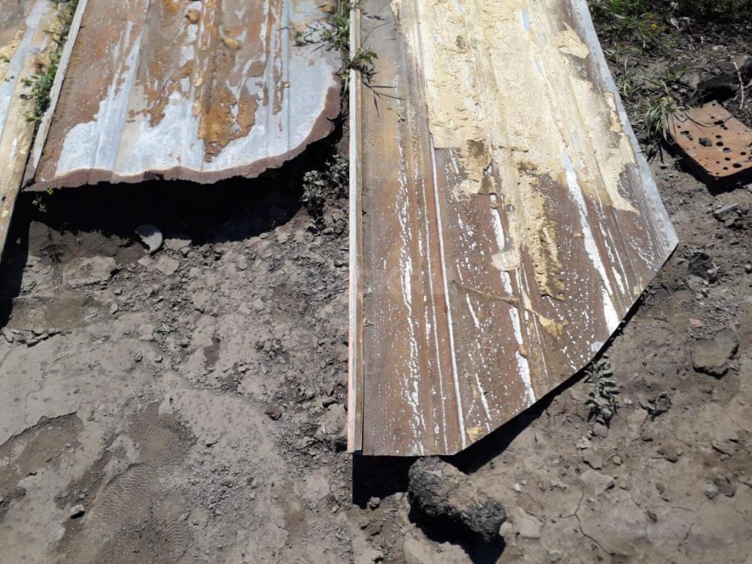 Профлист Лист 10шт.
чуть больше 2м, 7шт
Ширина 4шт.-1,01м, 2шт.- 0,96м
1м-0,94м,
1 среднее значе - Орск