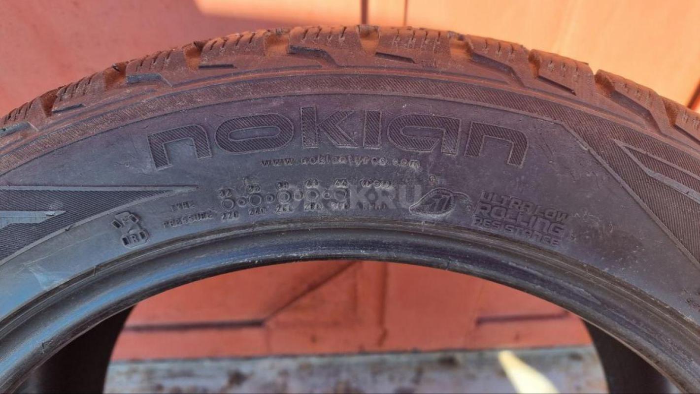 Продам зимнюю резину 4 шт , липучка Nokian Hakkapelitta R2. - Орск