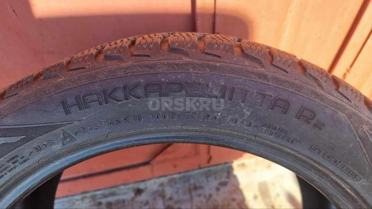 Продам зимнюю резину 4 шт , липучка Nokian Hakkapelitta R2. - Орск