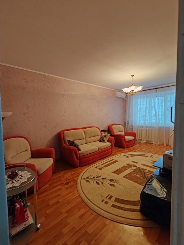 Продам 3-комнатную квартиру (62.7 кв. - Новотроицк