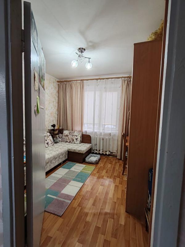 Продам 3-комнатную квартиру (62.7 кв. - Новотроицк