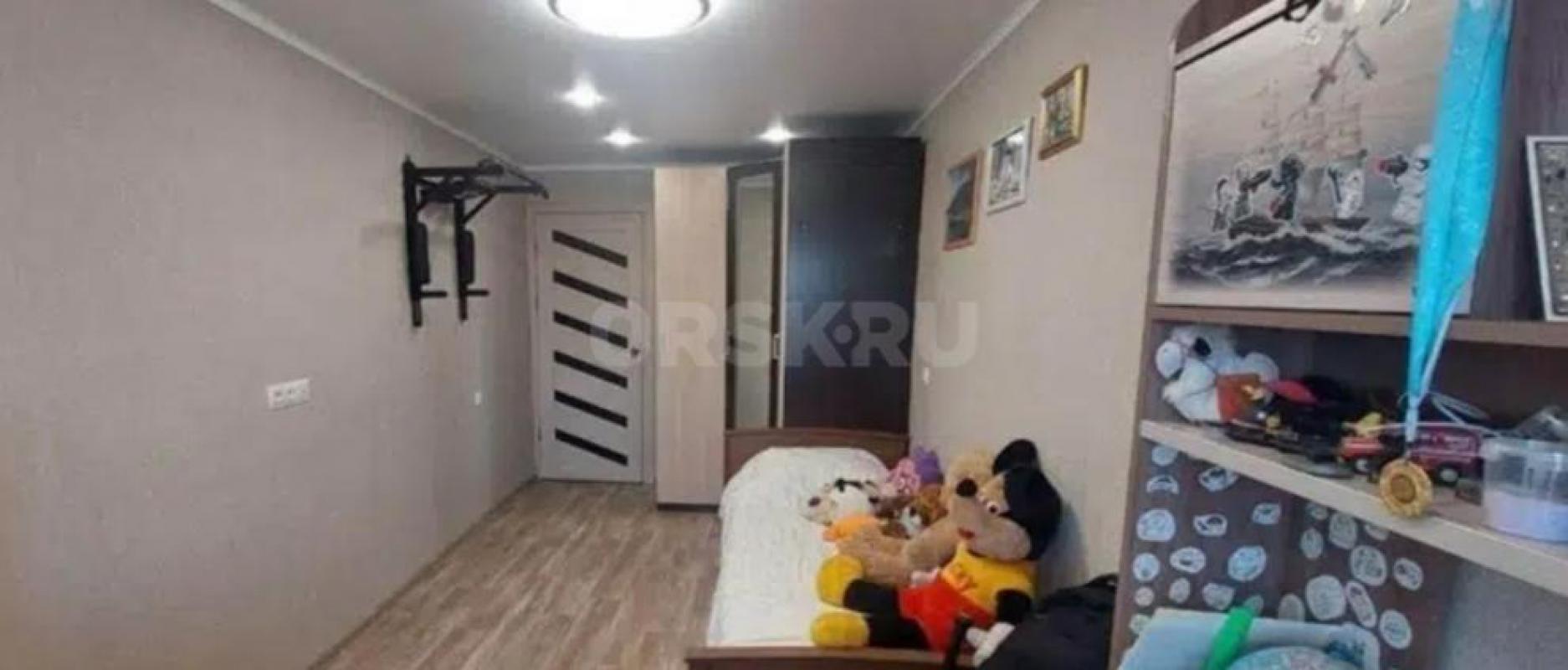 Сдам 3-х комнатную квартиру в 
г. - Орск