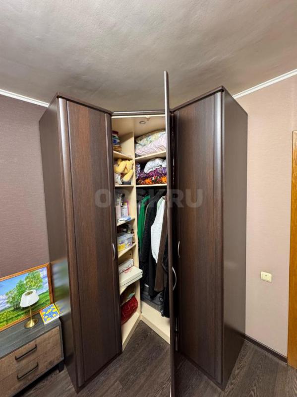 Продам угловой шкаф фирмы «Дядьково» в хорошем состоянии, без сколов и трещин! - Орск