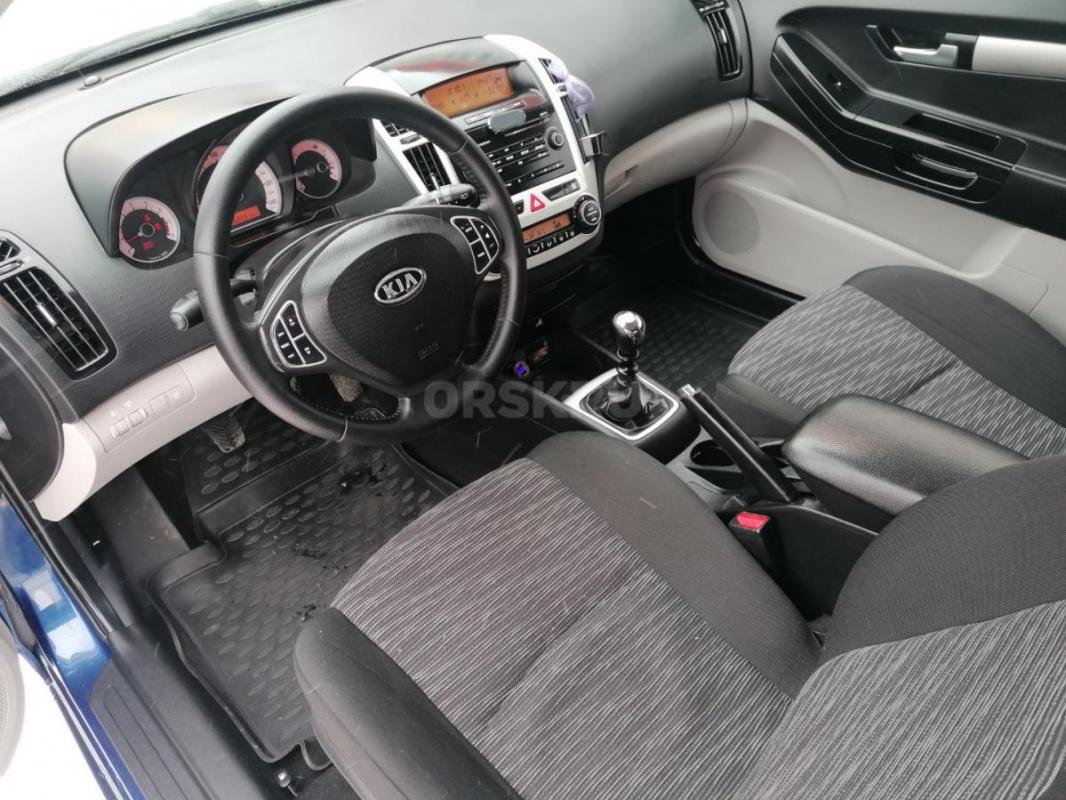 Продам Kia ceed купе в красивом цвете в отличном состоянии полностью обслужен от и до. - Орск