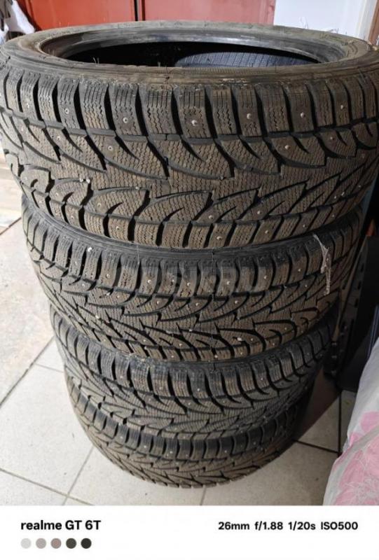 Зима 215/55/ R18  один сезон, состояние отличное - Орск