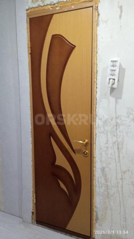 Продам двери б/у, в хорошем состоянии. 3 шт- кухня, ванну, туалет. - Орск