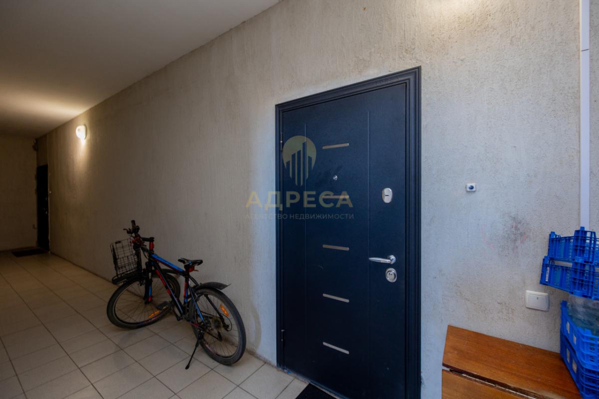 КВAРТИPA C РЕМОHТOМ, C МЕБEЛЬЮ И TЕХHИKOЙ. - Пригородный