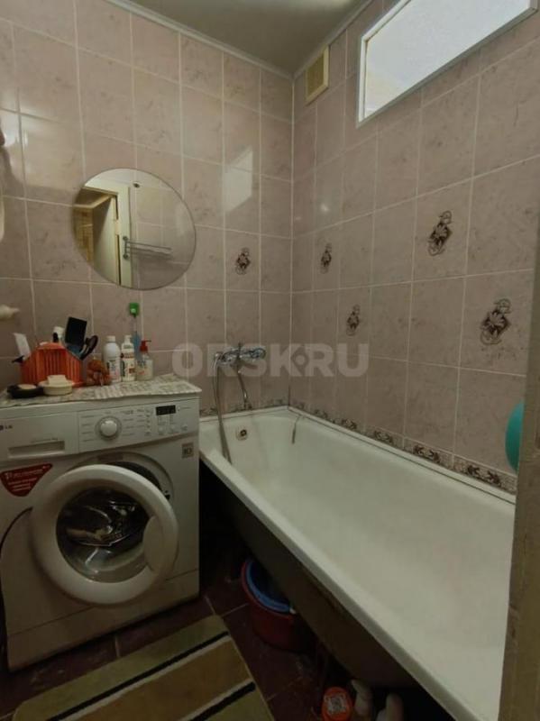 Продам уютную 3-комнатную квартиру ждет на 2-ом участке, по адресу: ул. - Орск