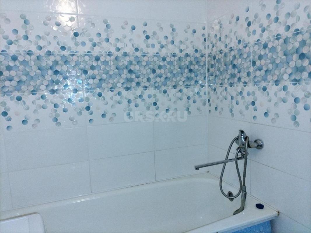 Продаю 3х комнатную квартиру, улучшенной планировки. - Орск