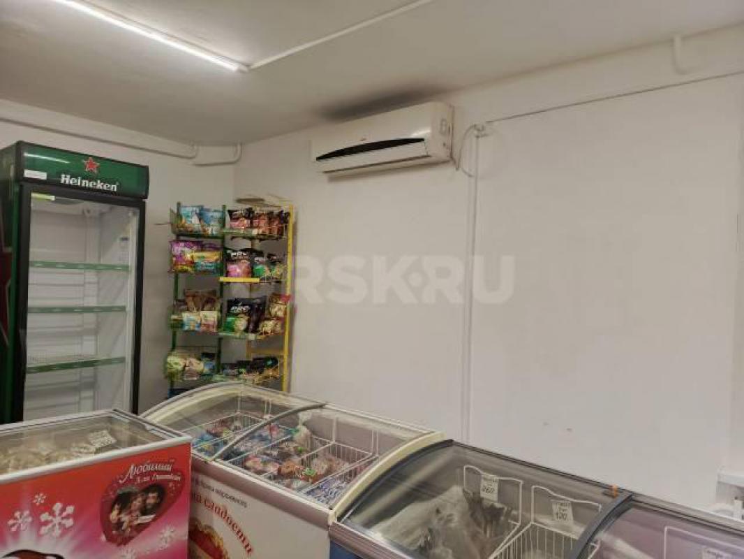 Продается торговое помещение по адресу: пер. - Орск