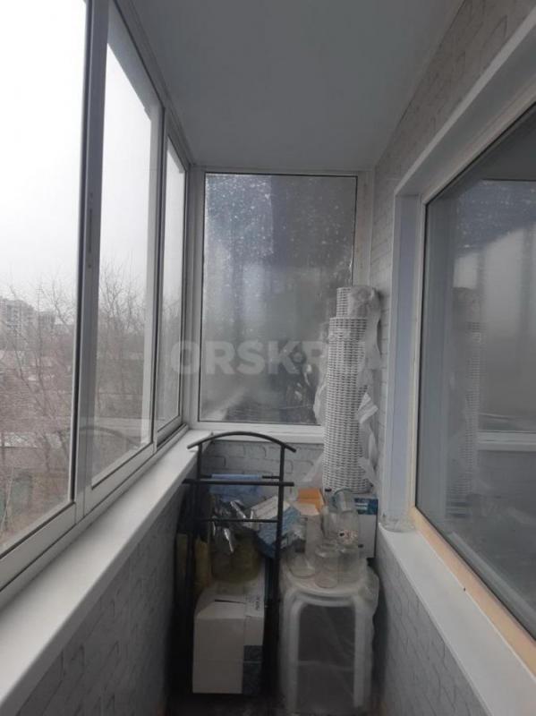 Продаётся уютная, светлая  двухкомнатная квартира площадью 43.7 квадратных метров на четвёртом этаже - Орск