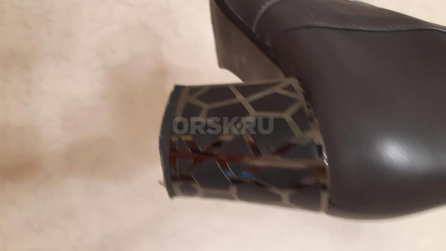 Продам новые кожаные осенние сапоги 38р, - Орск