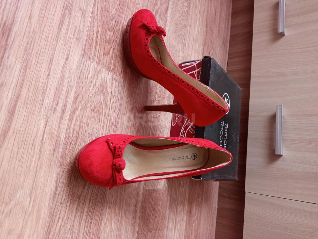 Продам туфли "tomasso toccardi", НОВЫЕ, размер 39, в комплекте две пары набоек - Орск