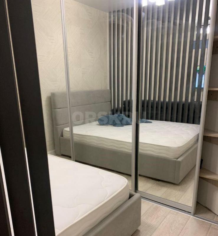 Просторная квартира Краматорская улица, 2а в центре, длительный или короткий срок. - Орск