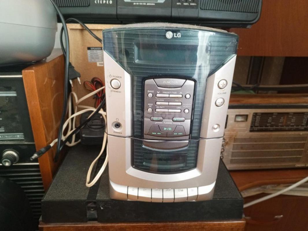 Продам аудиомагнитофоны и радиоприемники. - Орск