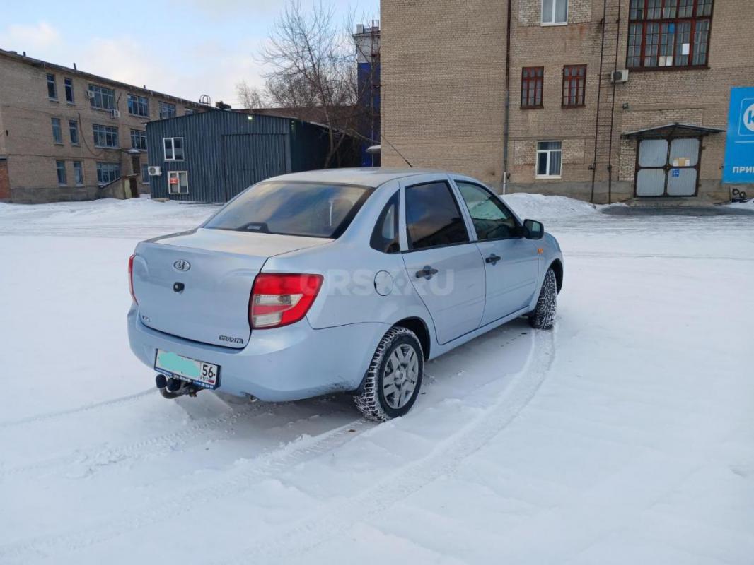 Лада Гранта  2013 год в отличном состоянии. - Орск