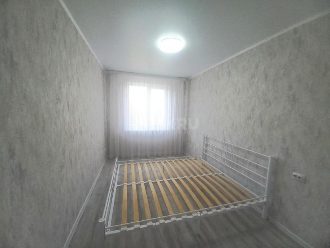 В продаже 3х комнатная квартира, расположенная на 4 этаже 5 этажного панельного дома, по адресу: ул. - Орск