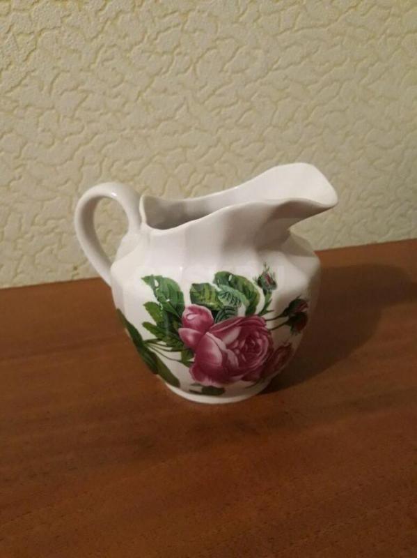 Посуда (первое -30 см, 350 руб., второе - 30 см на 21 см.-250 руб., третье ( 2 шт.) 27 см на 15 см - - Орск