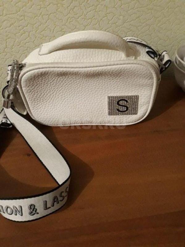 Ботинки демисезонные, состояние новых, по стельке 26 см ( одеты несколько раз)-800 руб., кроссовки п - Орск