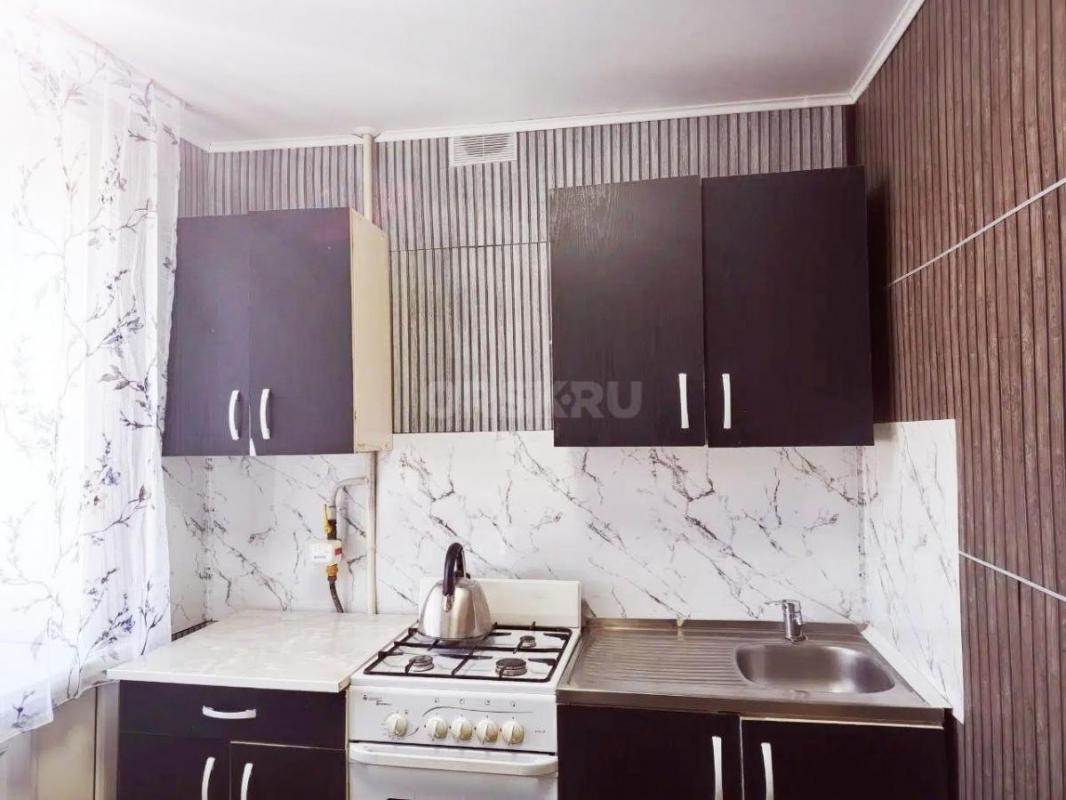 Сдам двухкомнатную мебелированную квартиру остановка Сорокина. - Орск