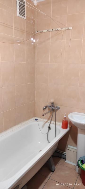 Продам 2-х комнатную квартиру, по адресу ул. - Новотроицк