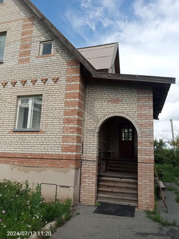 Продаётся дом (г. - Гай